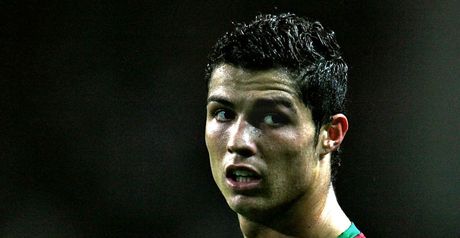 Ronaldo: Sneijder praise