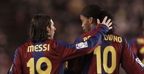 Messi: Ronaldinho plea