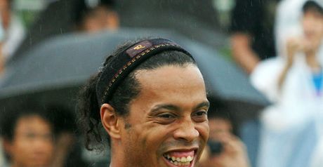 Ronaldinho: Still deciding future