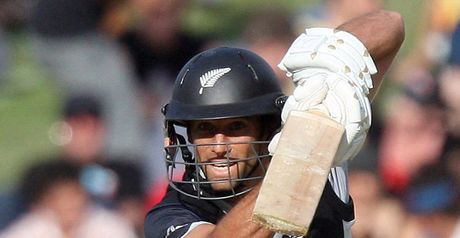 Elliott: second ODI half-century sealed New Zealand's win