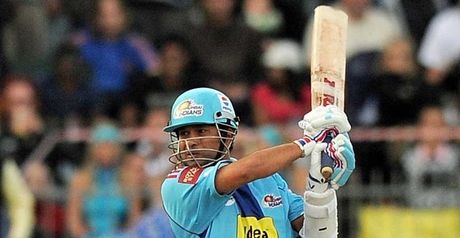 Tendulkar: split webbing