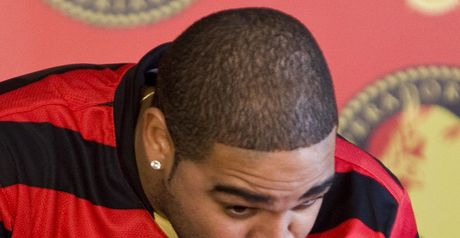 Adriano: Staying with Flamengo