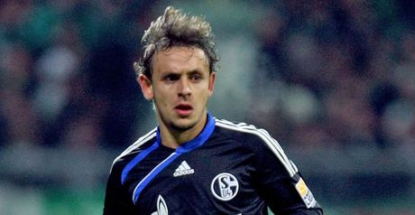 Rafinha: AWOL