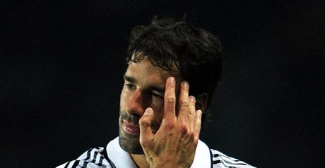 Van Nistelrooy: No truth in Stoke link