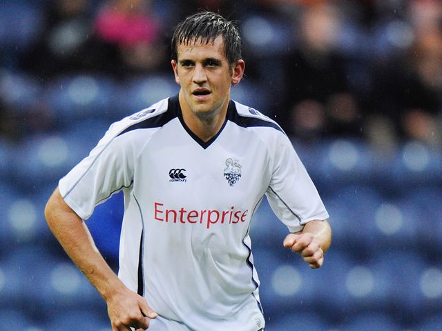 Darren Carter