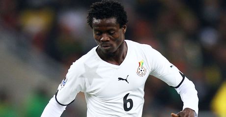 Annan: Signs for Schalke