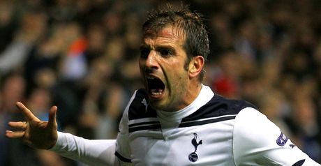 Van der Vaart: Backing Corluka