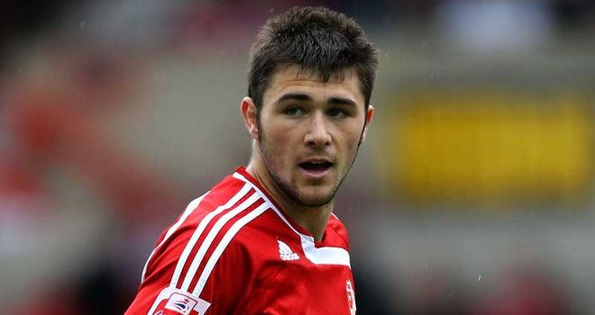 Charlie Austin says he expects to be fit ahead of the new season