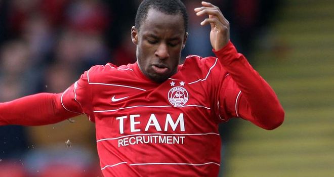 Sone Aluko: Former Aberdeen winger impressing while on trial at Rangers