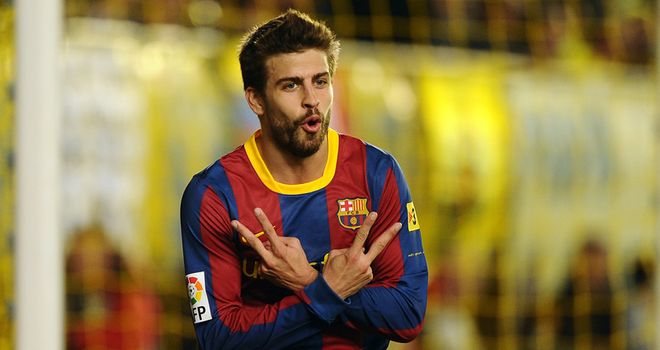 Pique: Would like to see Fabregas at Camp Nou