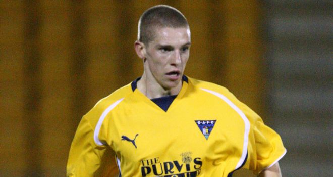 Woods: Signs with Terriers