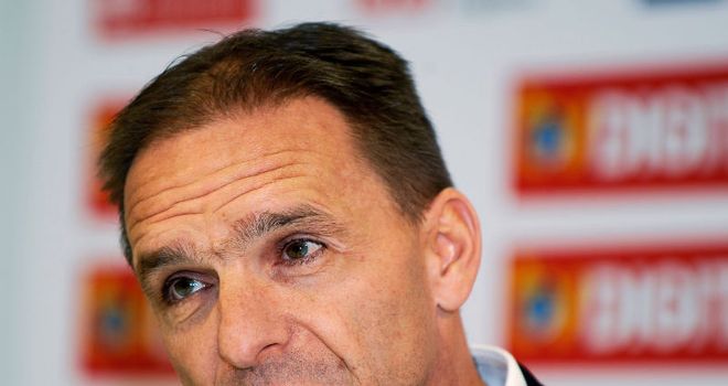 Tanner: Admits he is paying attention to Kaizer Chiefs striker