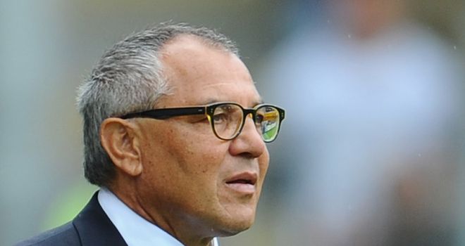 Felix Magath: Wolfsburg boss agrees to let trio leave the club