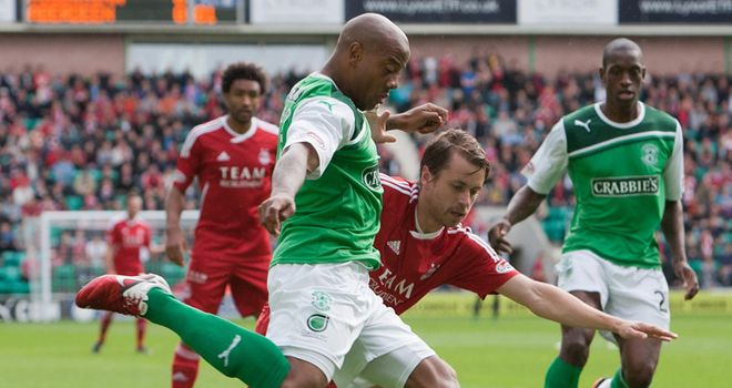 Agogo: Late equaliser