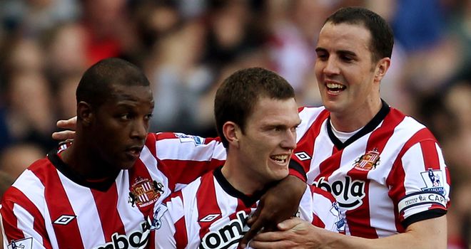 Craig Gardner: Sunderland midfielder linked with Midlands return