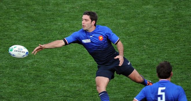Yachvili: Ready for tough test against England