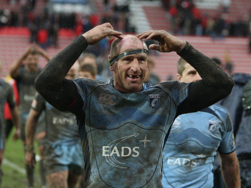 He moved back to Cardiff but would not be called up for Wales in rugby union again.