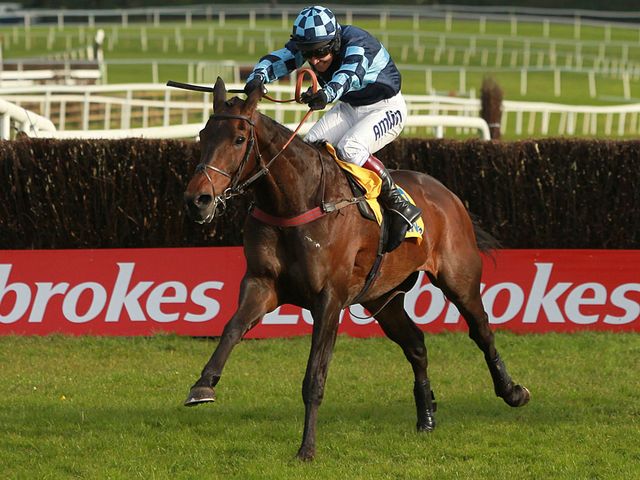 Captain Chris: A ready winner at Ascot