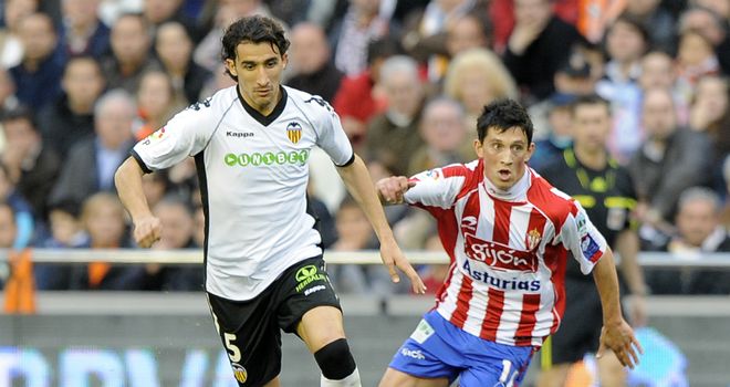 Mehmet Topal's agent claims he is a target for Chelsea and Manchester City