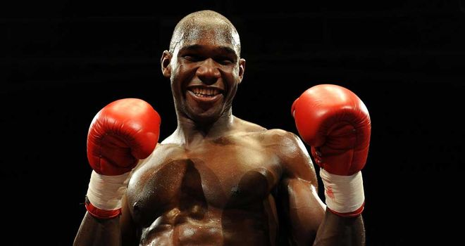 Ovill McKenzie: Retained Commonwealth light-heavyweight title