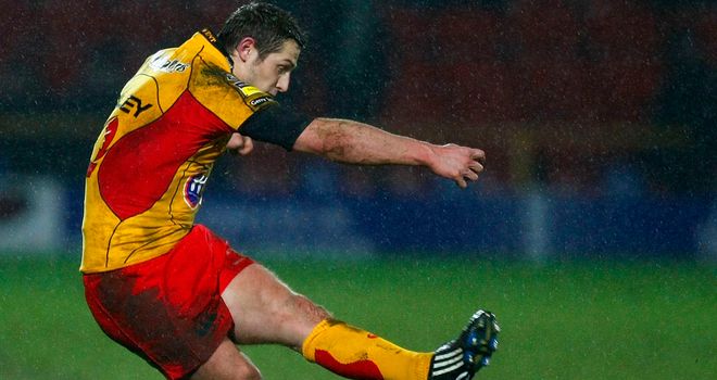 Jason Tovey: Welsh fly-half will move from Newport to Cardiff