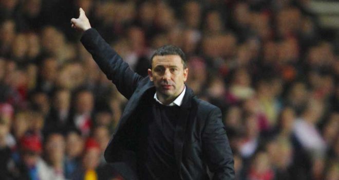 Derek McInnes: Looking to bring in loan defender in time to face Hull City