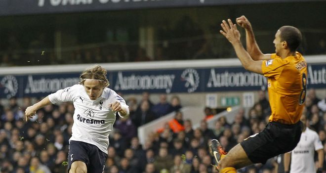 Luka Modric: Tottenham midfielder would 'fit in' at Real Madrid, according to Aitor Karanka