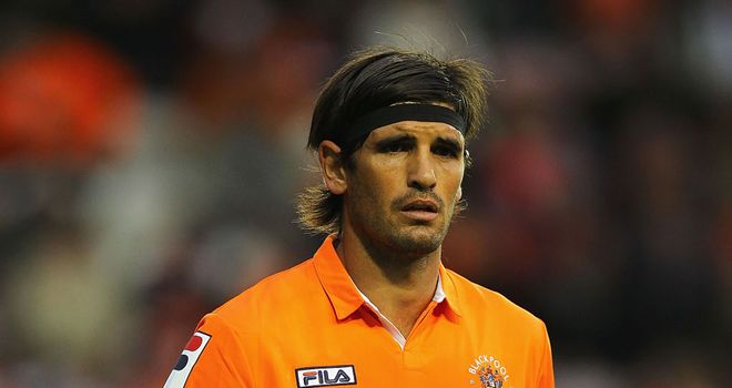 Llera: In switch to Owls