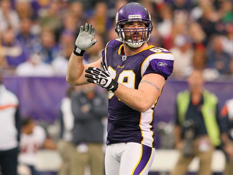 Jared Allen of the Minnesota Vikings almost grabbed the league sack record.