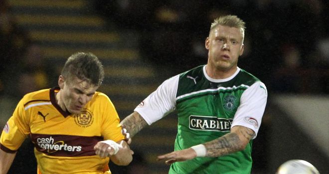 Hutchinson: Beats O'Connor to the ball