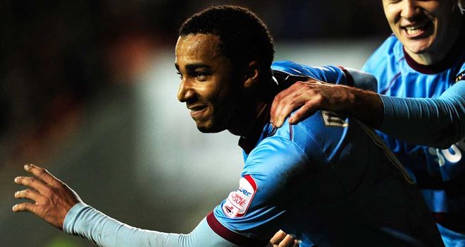 Nicky Maynard: Has found opportunities hard to come by at West Ham