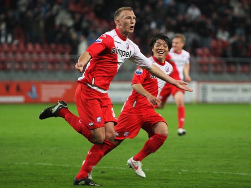 Mike van der Hoorn added a fourth in Utrecht's victory