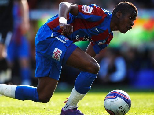Wilfried Zaha: Double strike for Palace