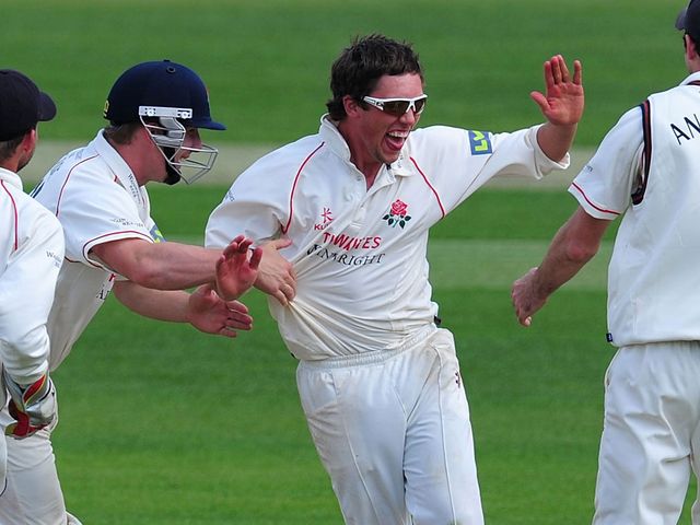 Simon Kerrigan: Took seven wickets for Lancashire