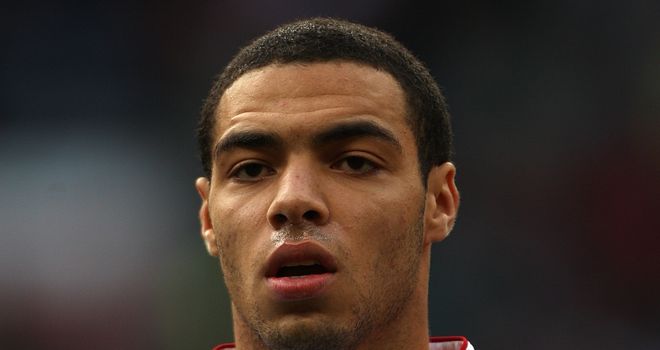 Harriott: Signed loan deal