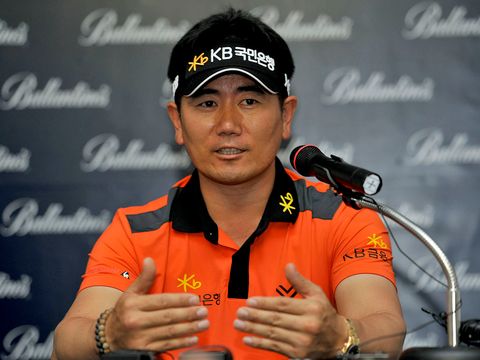 Photo of Y.E. Yang