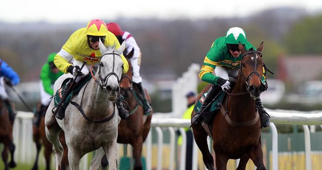 Sunnyhillboy just fails to get on top of Neptune Collonges last year
