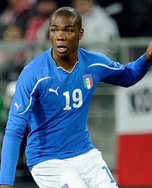 Angelo-Ogbonna-Italy-vs-Poland_2772566.jpg