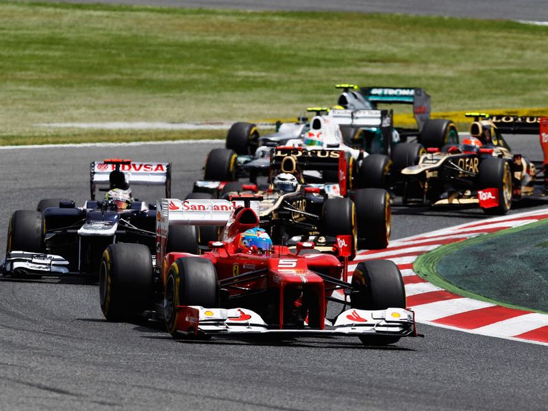 Alonso took the lead at the start