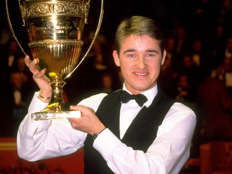 Hendry with his 1996 Masters trophy