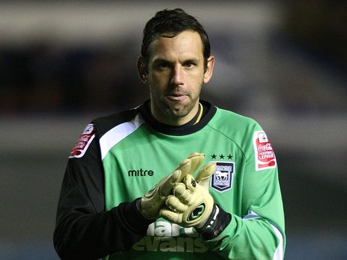 Richard Wright: Manchester City deal