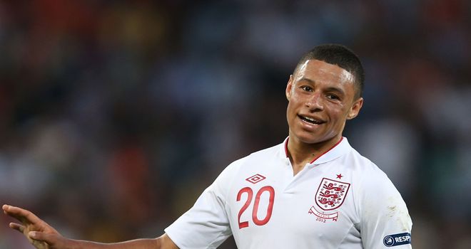 Alex Oxlade-Chamberlain: Tomas Rosicky believes England experience will benefit Arsenal