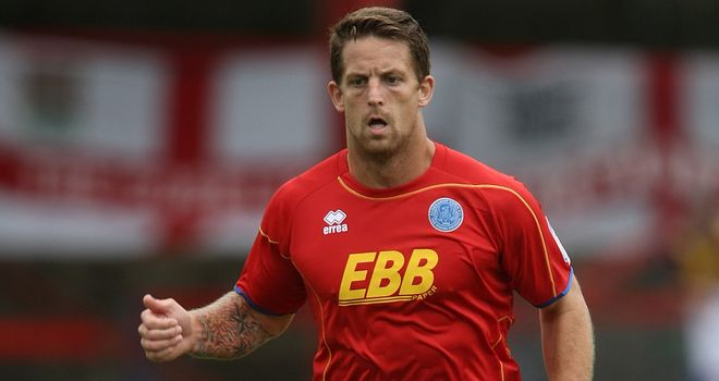 Jones: Signed for Shrews