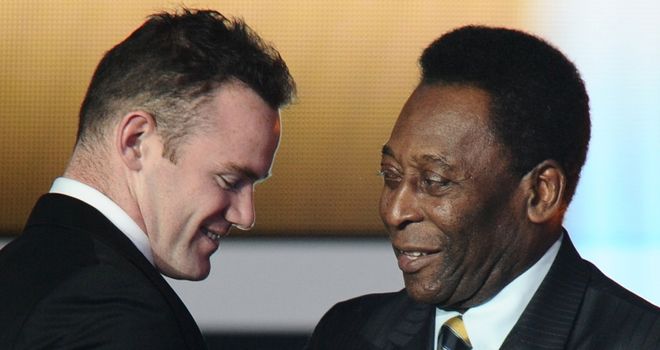 Pele: Released from hospital after undergoing hip surgery