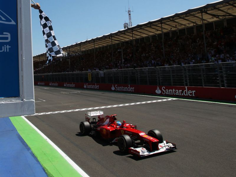 Alonso takes the chequered flag