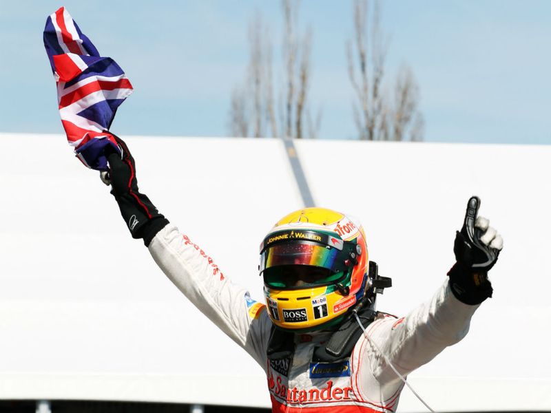 Lewis celebrates