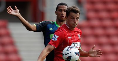 Fox: Keeps ball away from van Rhijn