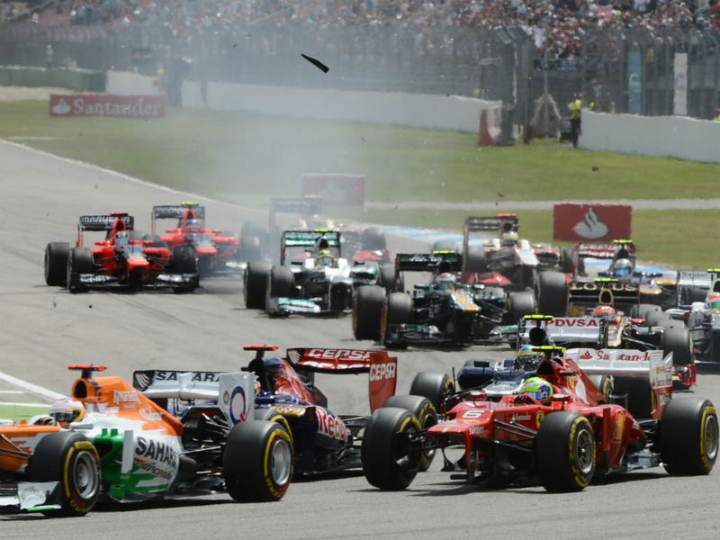 Felipe Massa lost his wing at the start