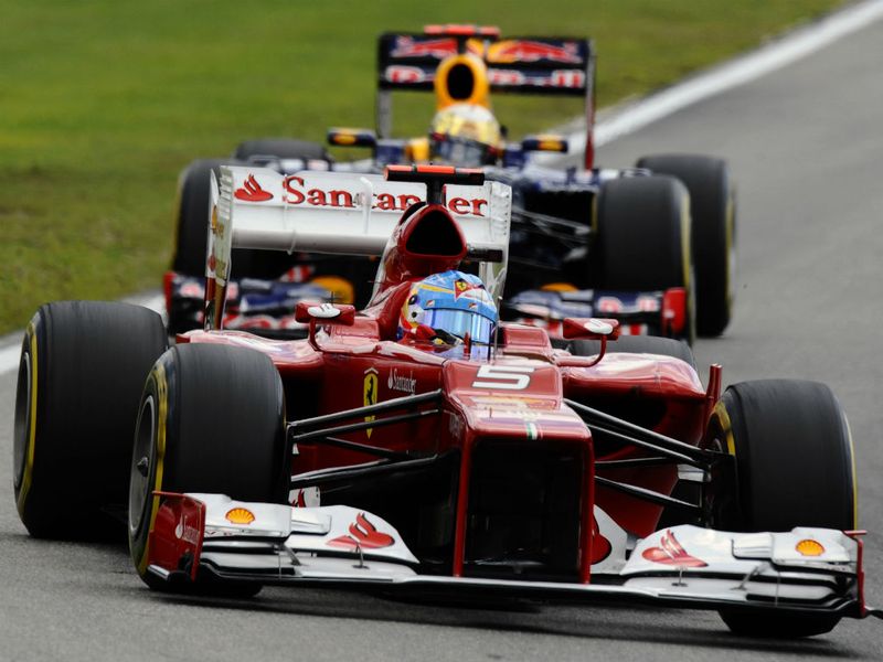 Alonso on his way to the win