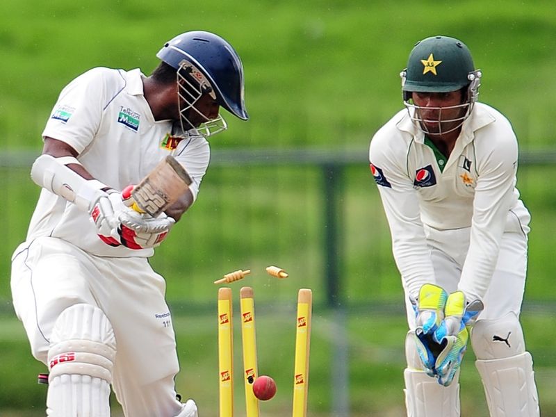 Tharanga Paranavitana also fell to Ajmal, chopping on for 75.